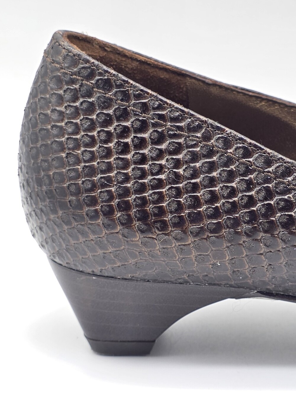 Vintage Peter Kaiser Genuine Snakeskin Low Heels | Size 8 Dark Academia Indie - Picture 5 of 16